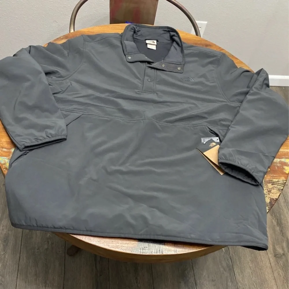NWT Men’s North Face Jacket